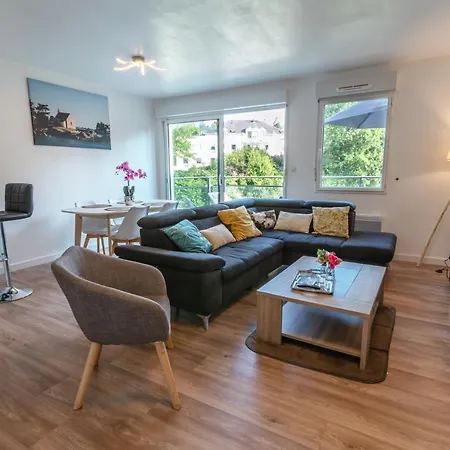 Apartment Saint Goustan : Vue Sur La Riviere